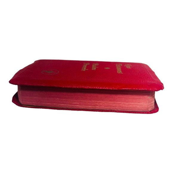 The New Testament Of Our Lord and Saviour Jesus Christ w/ Psalms and Proverbs - Picture 3 of 8